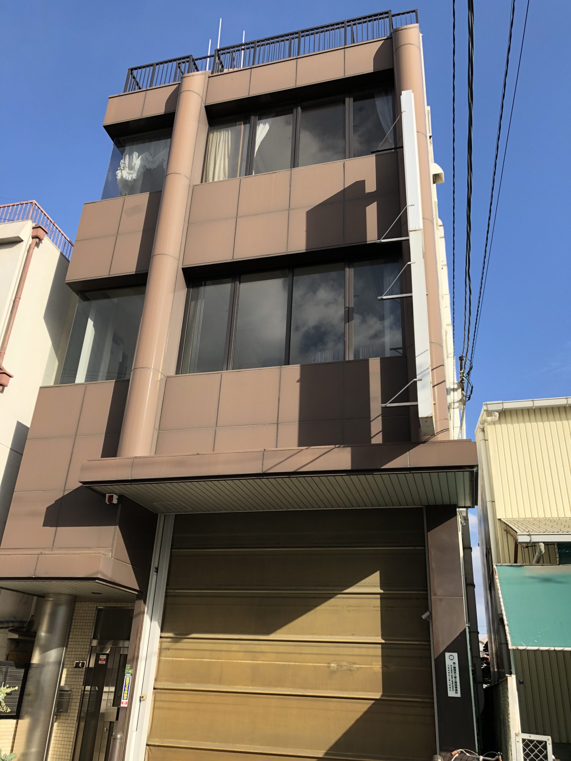 門真市外壁遮熱塗装工事　施工前