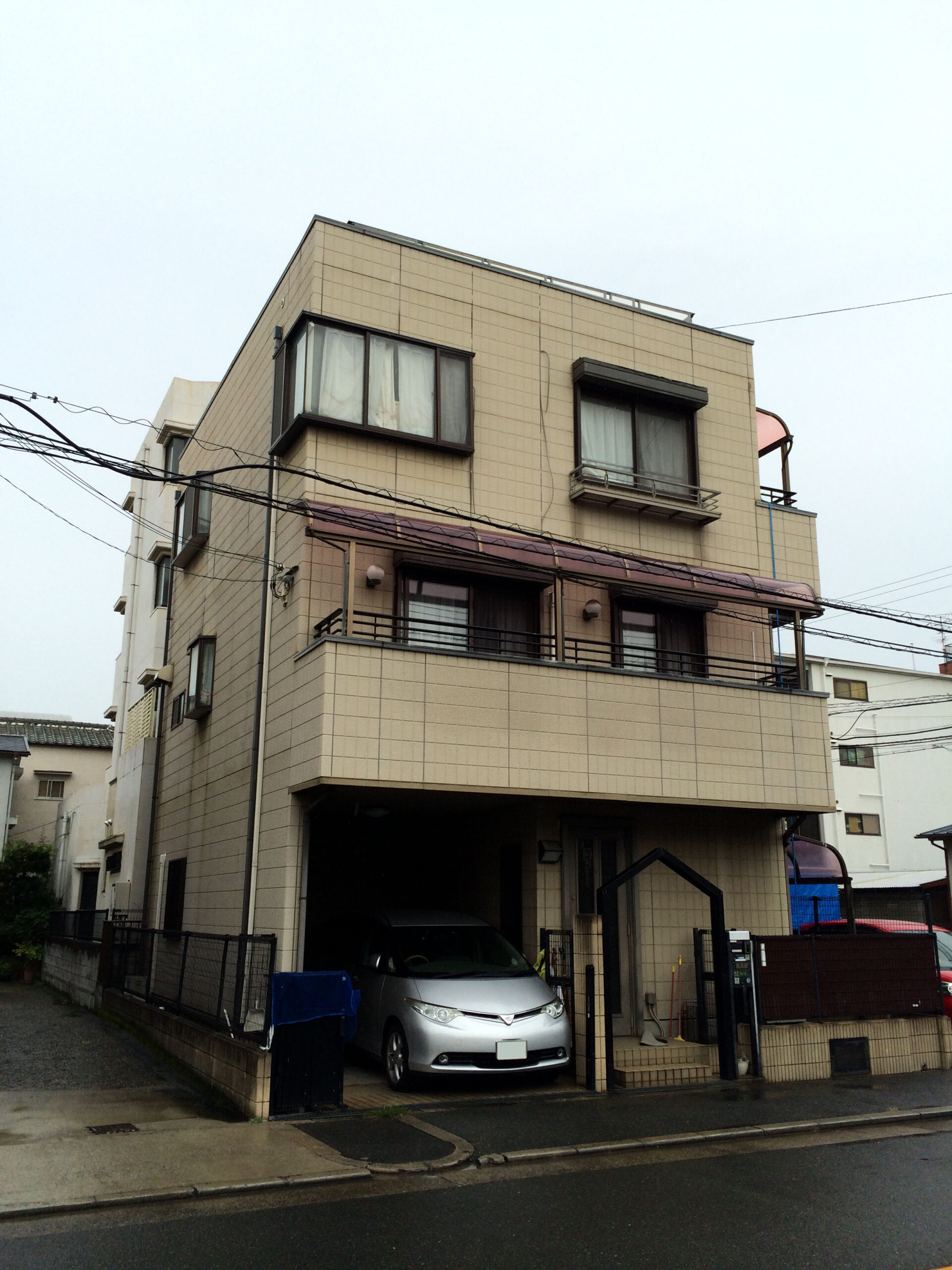 八尾市ヘーベルハウスフッ素塗装施工工事　施工前