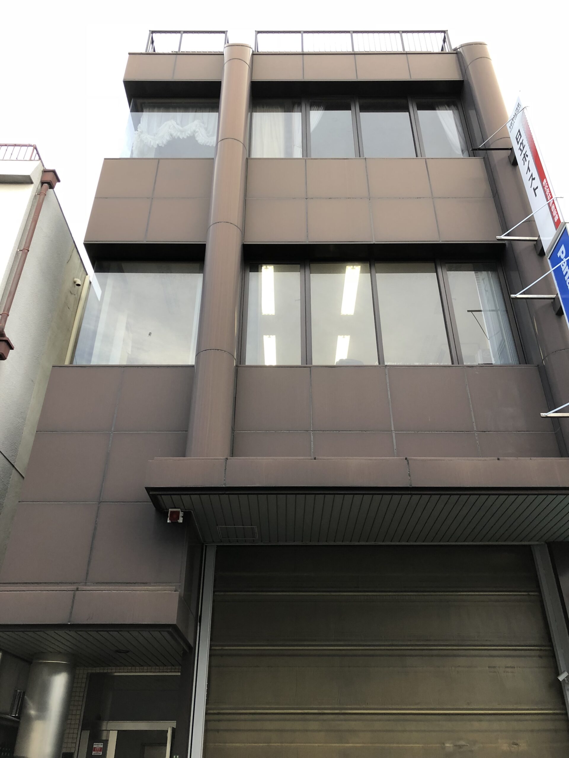 門真市外壁遮熱塗装工事　施工前